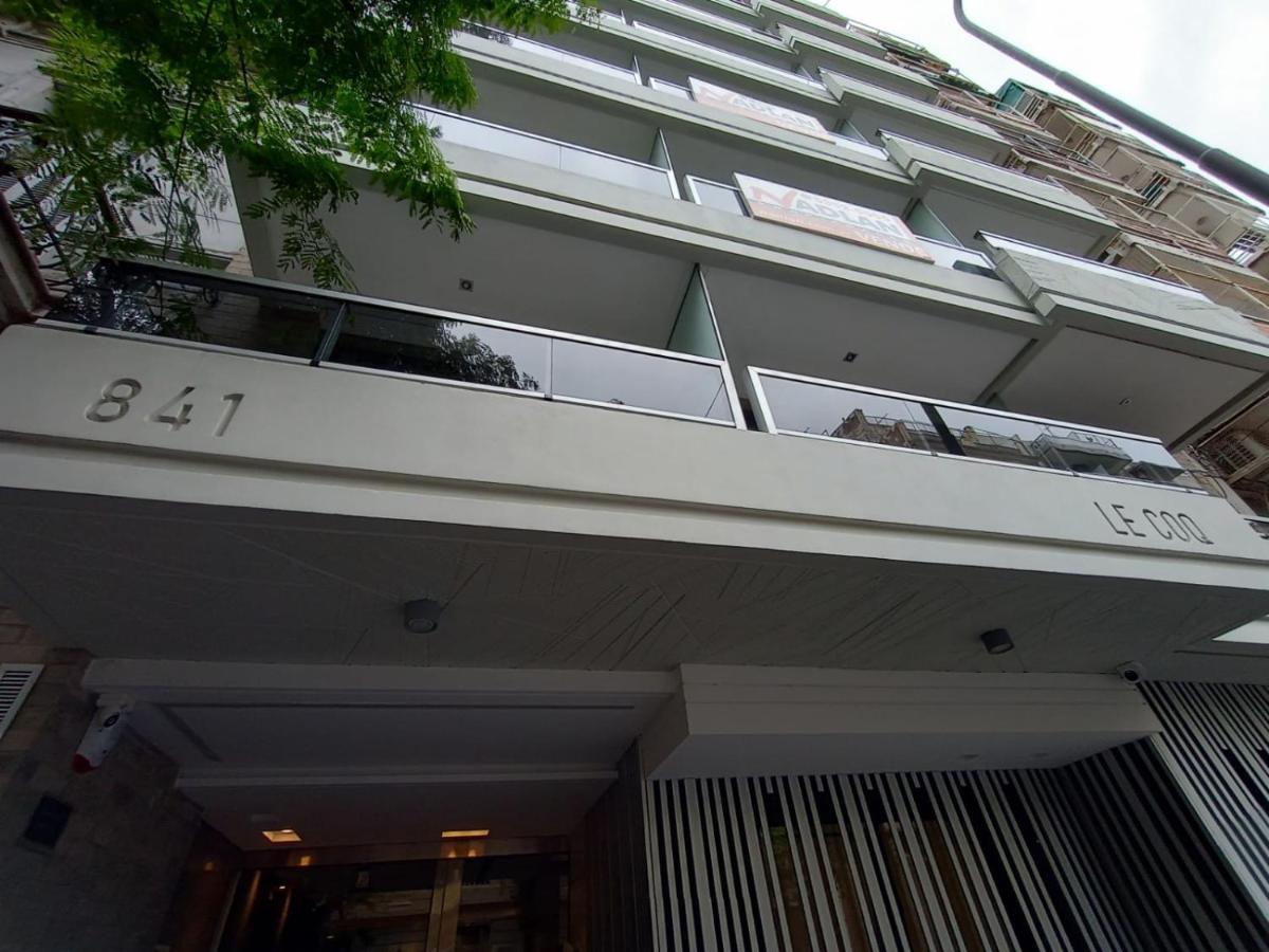 In House Ba - Le Coq Apartahotel